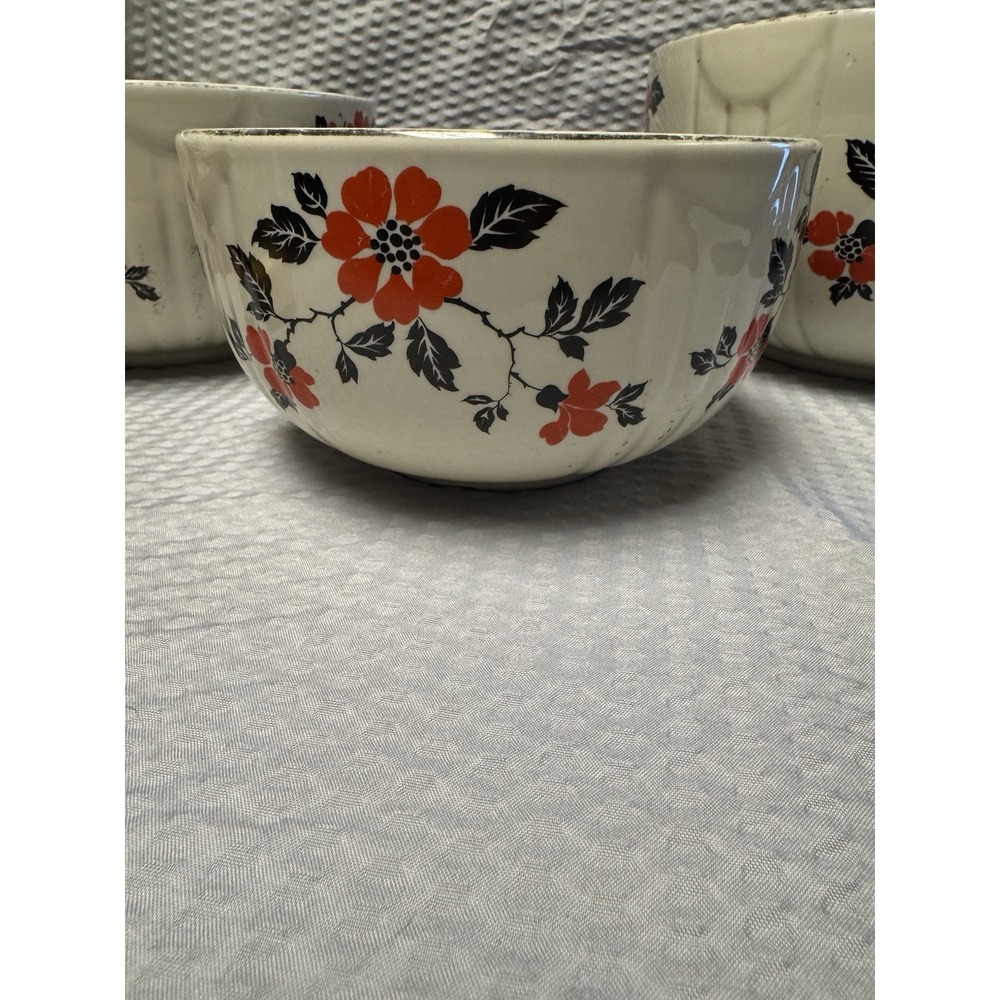 Vintage Poppy Hall Ceramic 3 Piece Bowl Set 8.75", 7.5",  6.25",  1940s